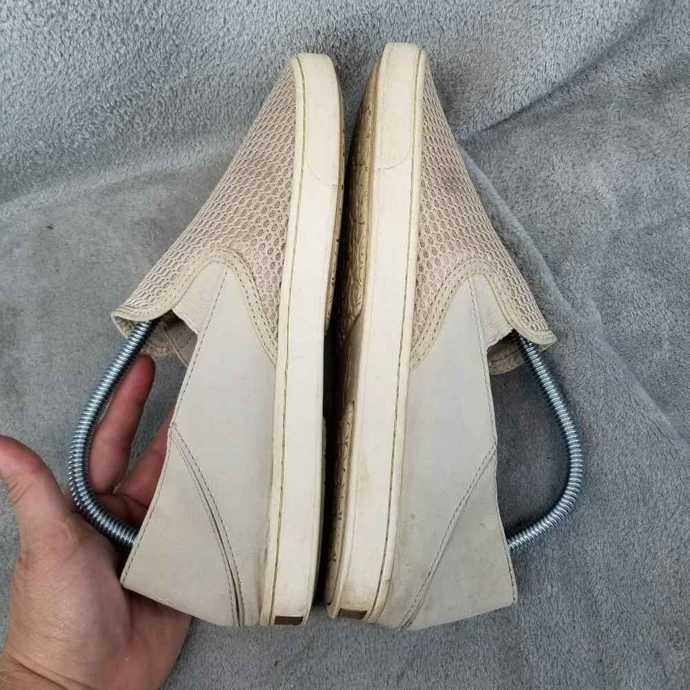 OluKai Shoes Womens 10 Tan Mesh Pehuea Slip On Sneakers *Read*